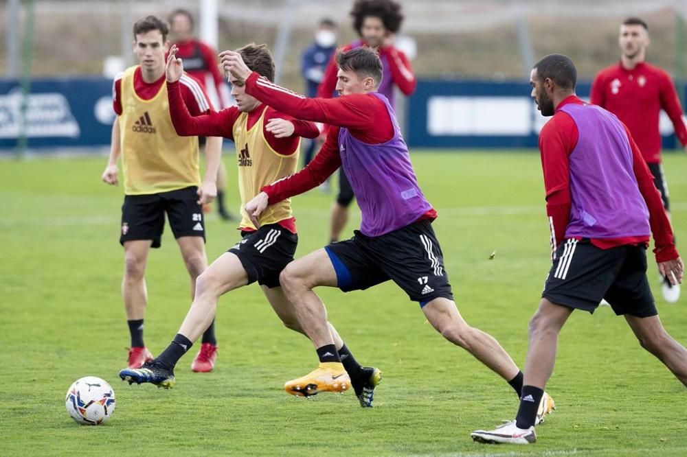 Primer entrenamiento de Jonás Ramalho con Osasuna