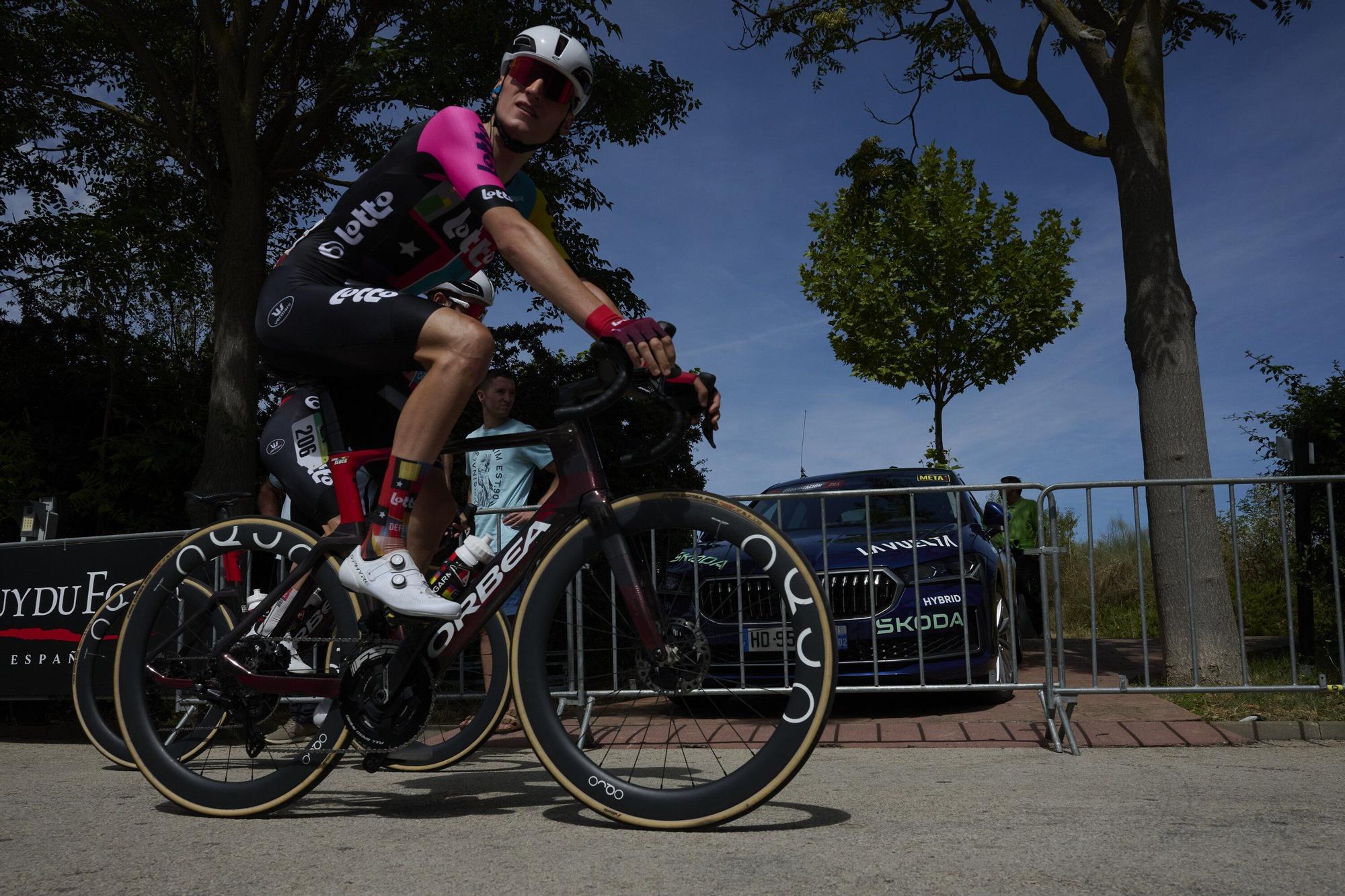 Fotos de la etapa navarra de La Vuelta 25 entre Sendaviva y Larra - Belagua