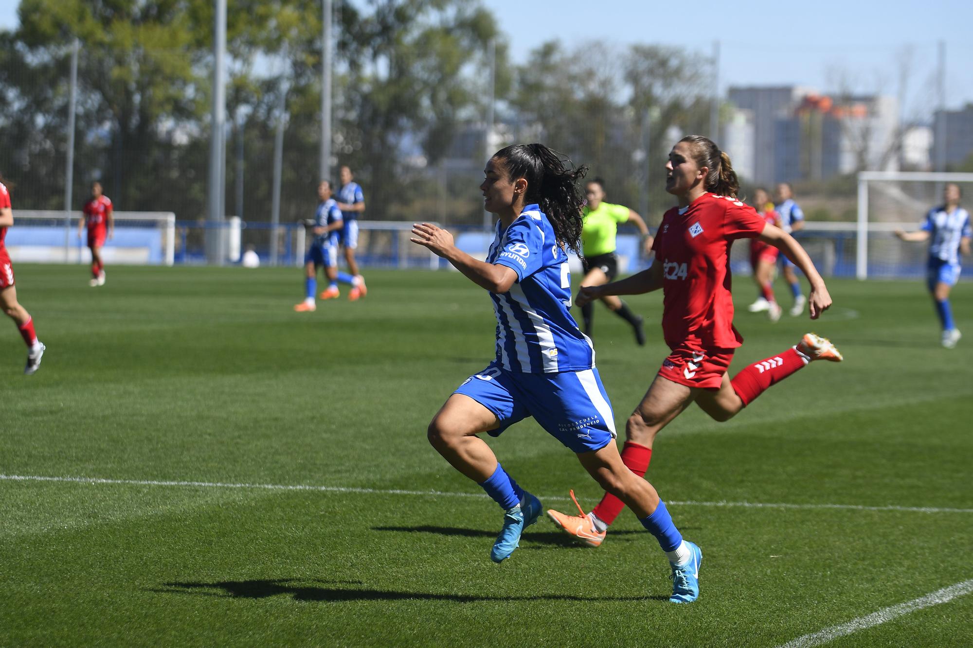 En imágenes: Las Gloriosas debutan en casa con una gran victoria (3-1)