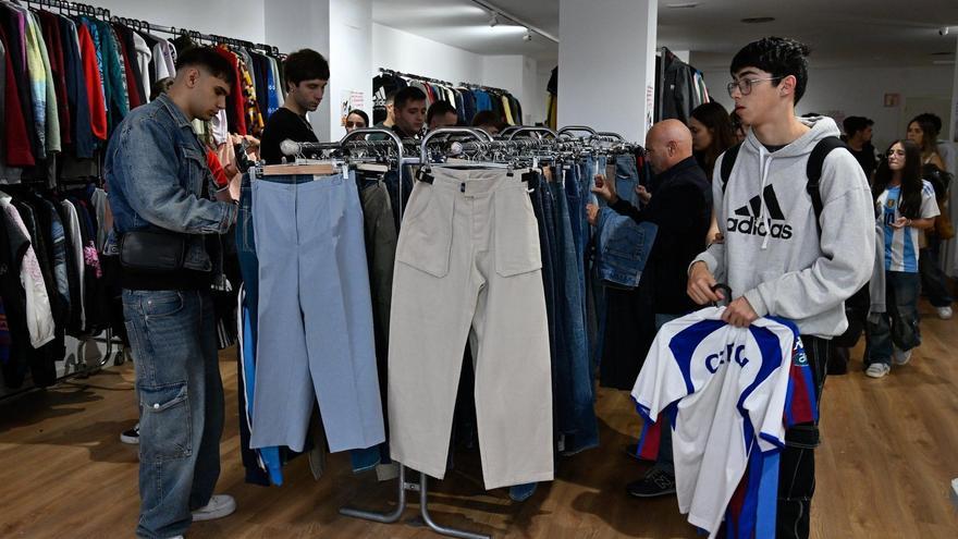 Jaleo Village llega a Vitoria con miles de prendas vintage a 10 euros este fin de semana