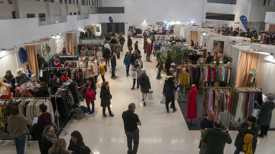 Tendencia presente y futura: distintos negocios comerciales compartiendo espacio