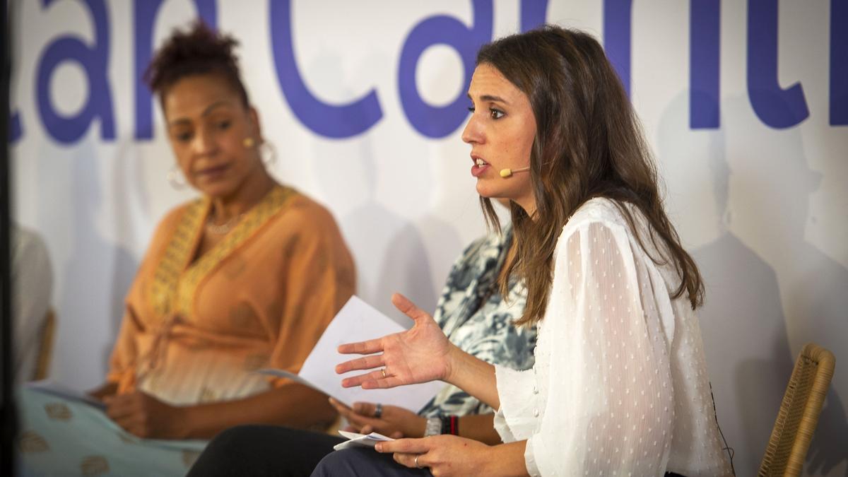 La ministra de Igualdad, Irene Montero, interviene durante la presentación del Plan Camino.