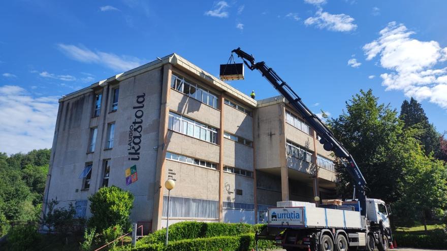 Laudio Ikastola ofrece un taller para la creación de una comunidad de autoconsumo compartido de energía