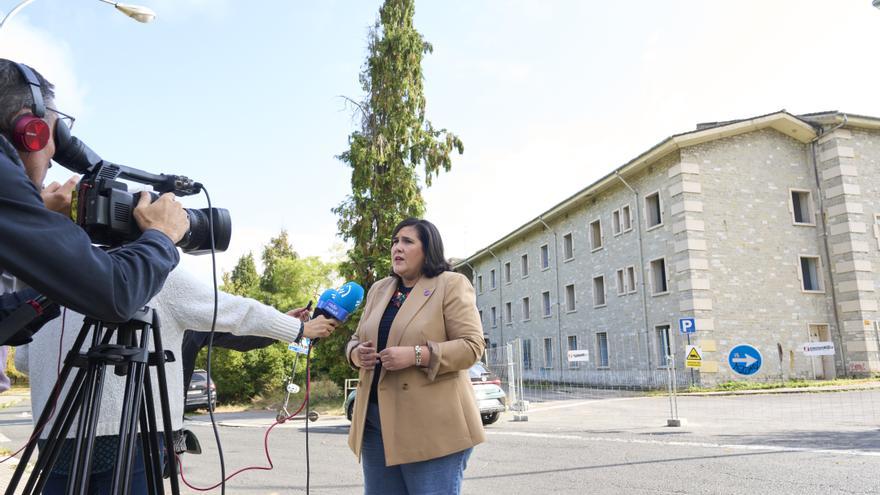Berriozabal muestra su &quot;profunda preocupación&quot; por el devenir del centro de refugiados de Arana