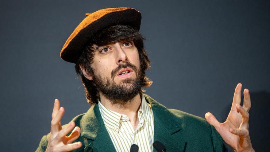 El apoyo de las redes a David Uclés en su choque con Aznar y Espinosa de los Monteros