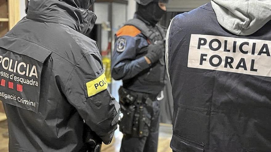 Cae una banda especializada en el asalto de camiones que llevaban droga, uno en Navarra