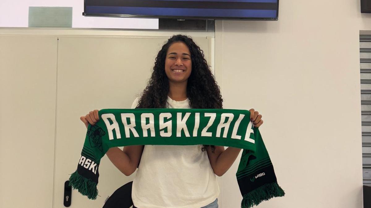 Noa Morro, una de las muchas caras nuevas del Araski para la próxima campaña