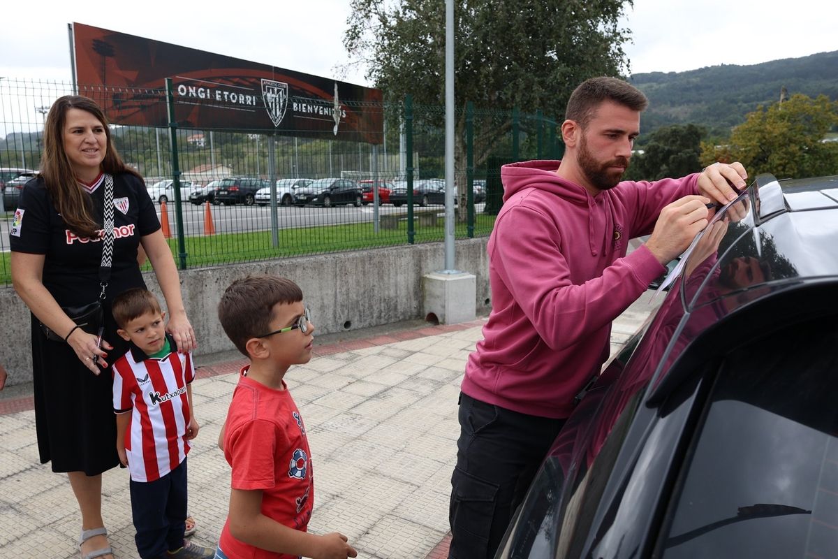 Primer entrenamiento de Laporte con el Athletic