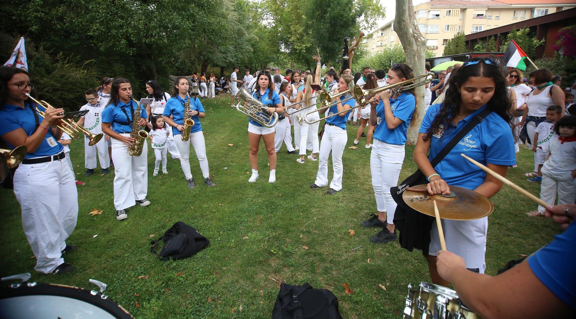 Fotos del chupinazo de Berriozar