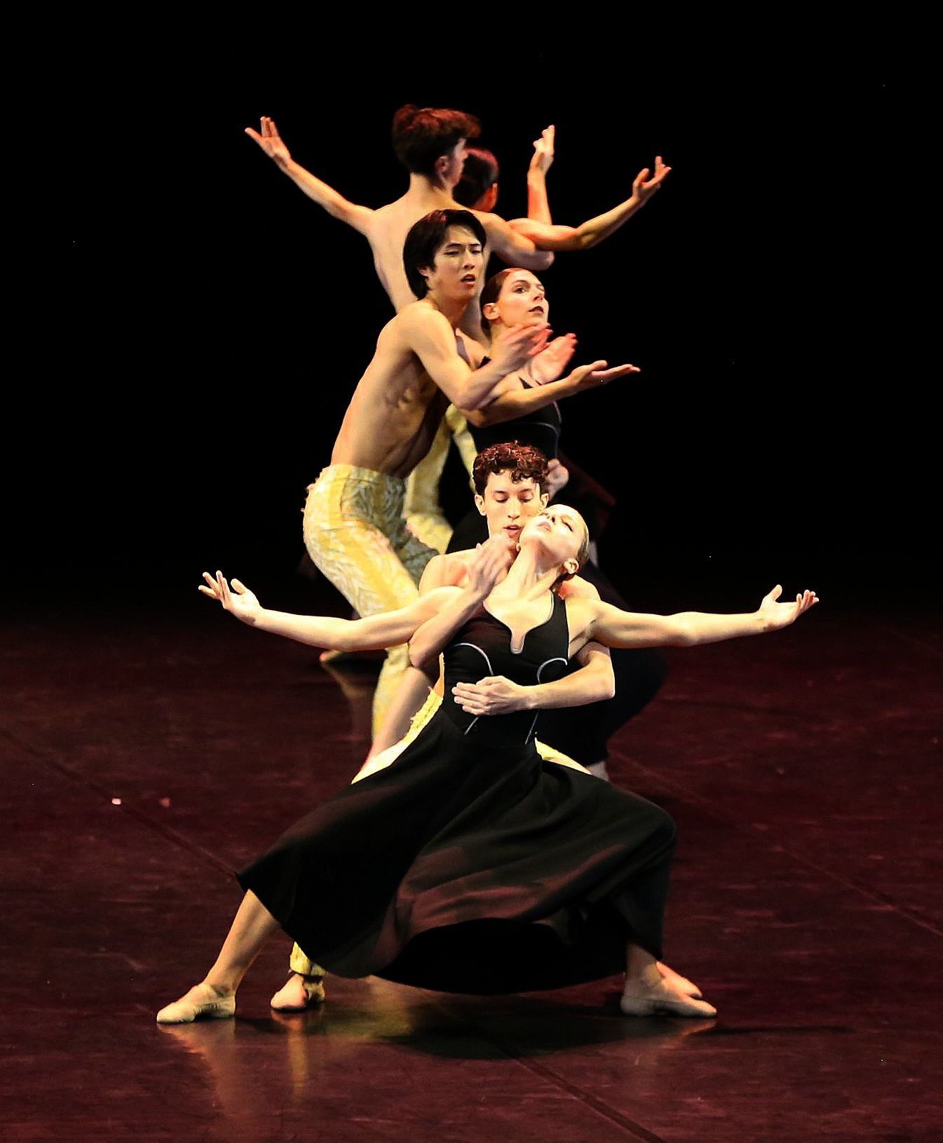 Fotos del espectáculo de danza de la compañía de Nacho Duato