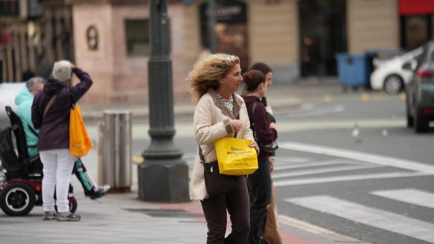 Una nueva jornada de viento deja rachas que rozan los 140 km/h en Bizkaia