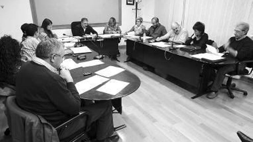 La corporación municipal de Berrioplano, ayer en el pleno.