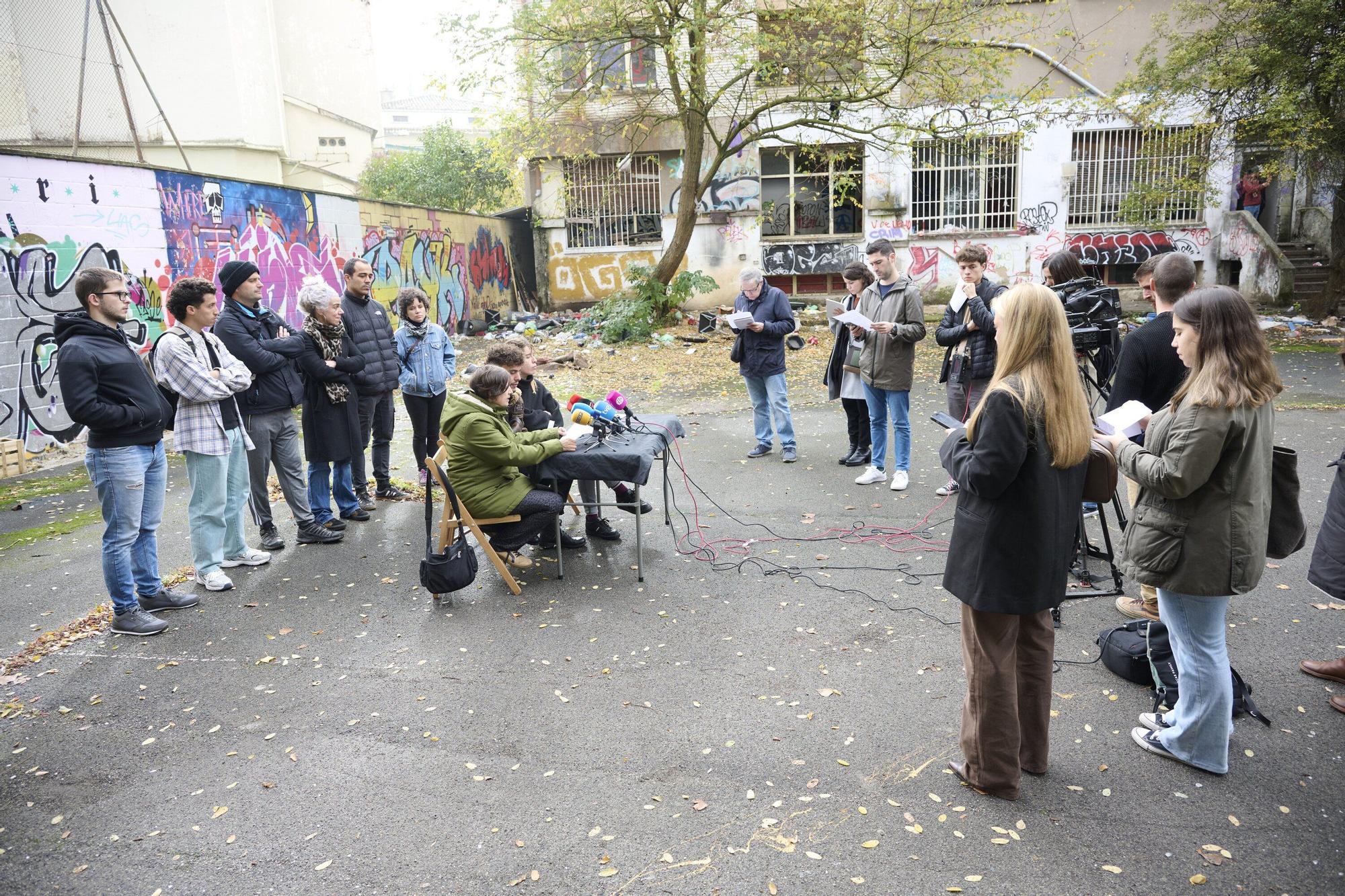 Los colectivos sociales solicitan al Ayuntamiento de Pamplona espacios municipales para alojar a personas sin hogar