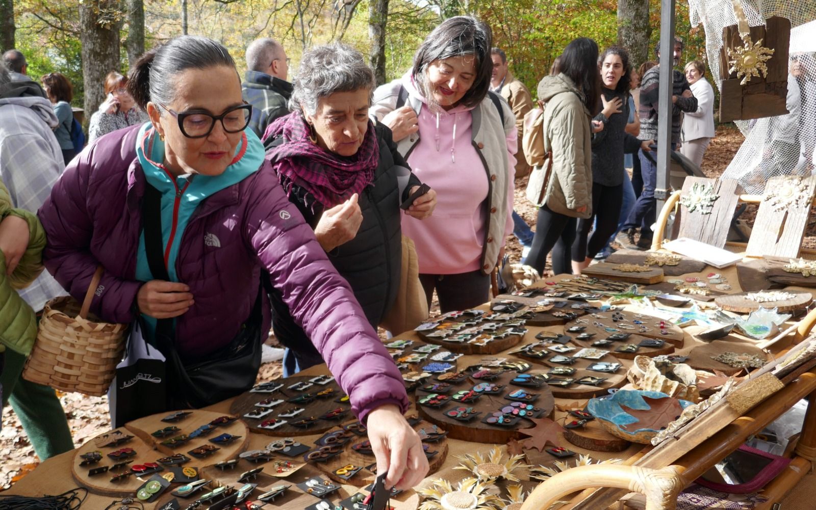 Mañana de castañas en Jauntsarats