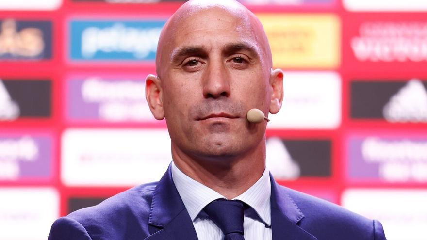 La RFEF carga contra Osasuna y Tebas