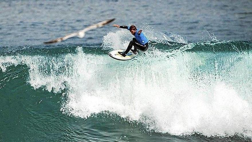 Aritz Aranburu Billabong Pro Tahitiko ekitaldi nagusian  arituko da