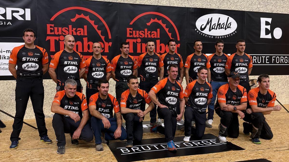 Los 16 clasificados para la final del 20 de diciembre en Zarautz.