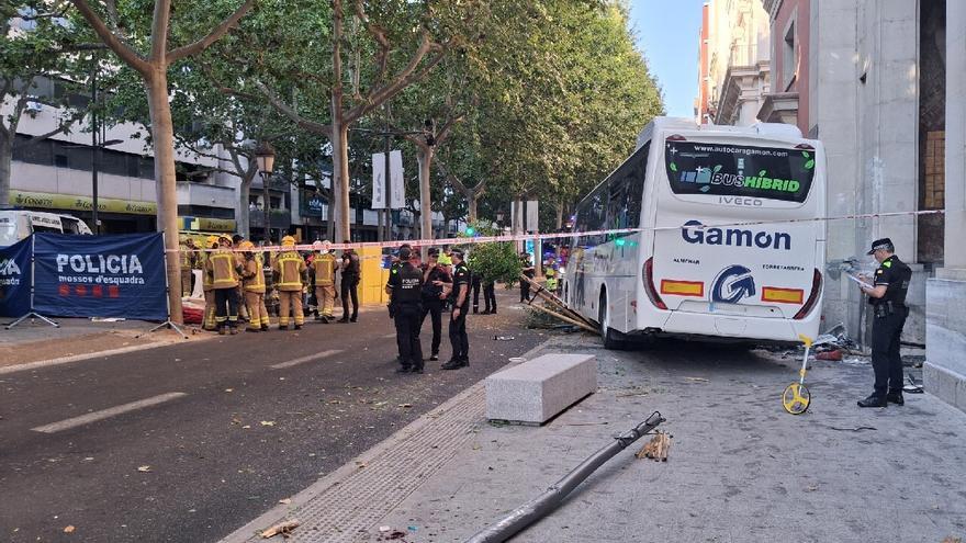 Al menos 43 heridos en un accidente de autobús, cuatro de ellos en estado crítico, en Lleida