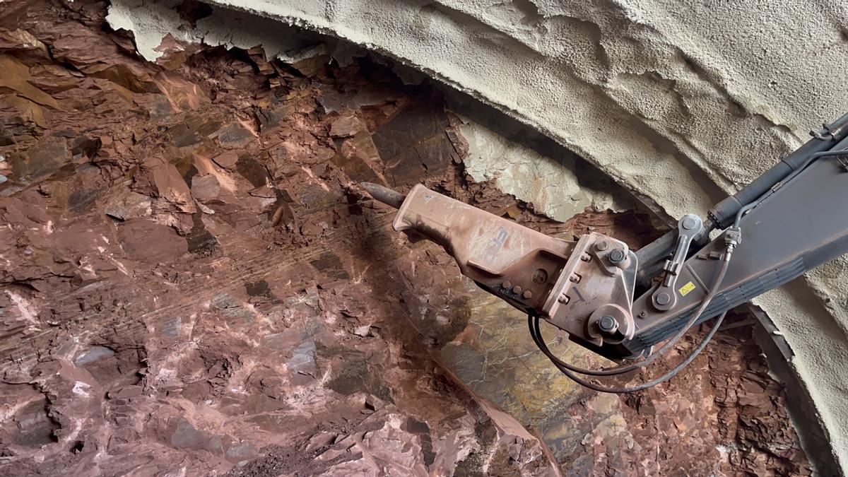 Trabajos en los túneles de Belate.