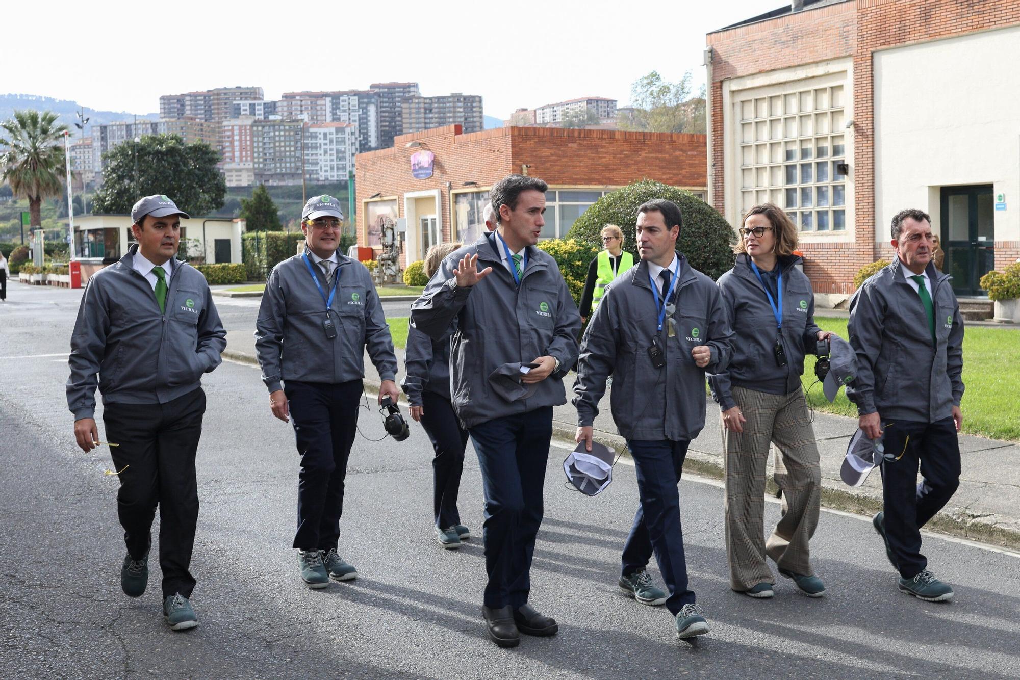 En imágenes: Pradales pone a Vicrila como "ejemplo" industrial que ha sabido enfrentar dificultades