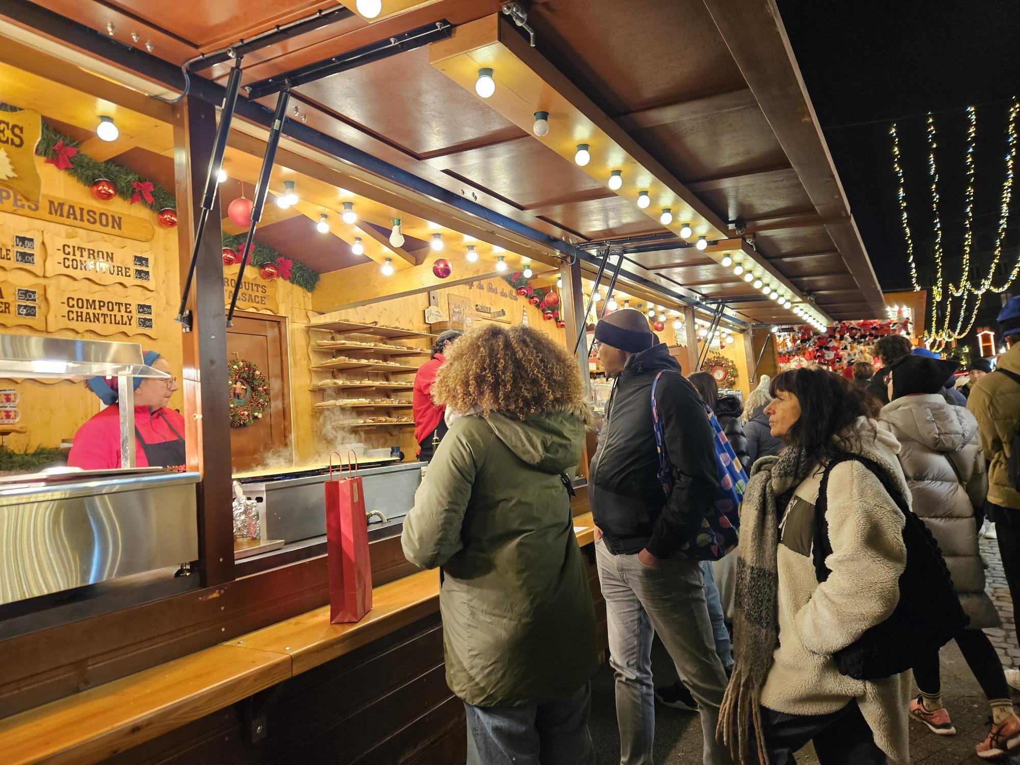 En imágenes: vizcainos por Estrasburgo: mercados de Navidad, estadio de fútbol...