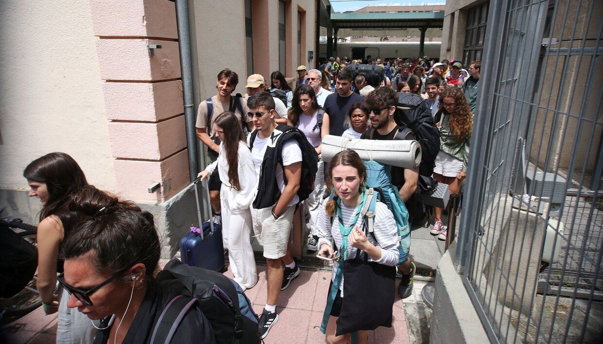 Los primeros turistas llegan a Pamplona para disfrutar de San Fermín 2023