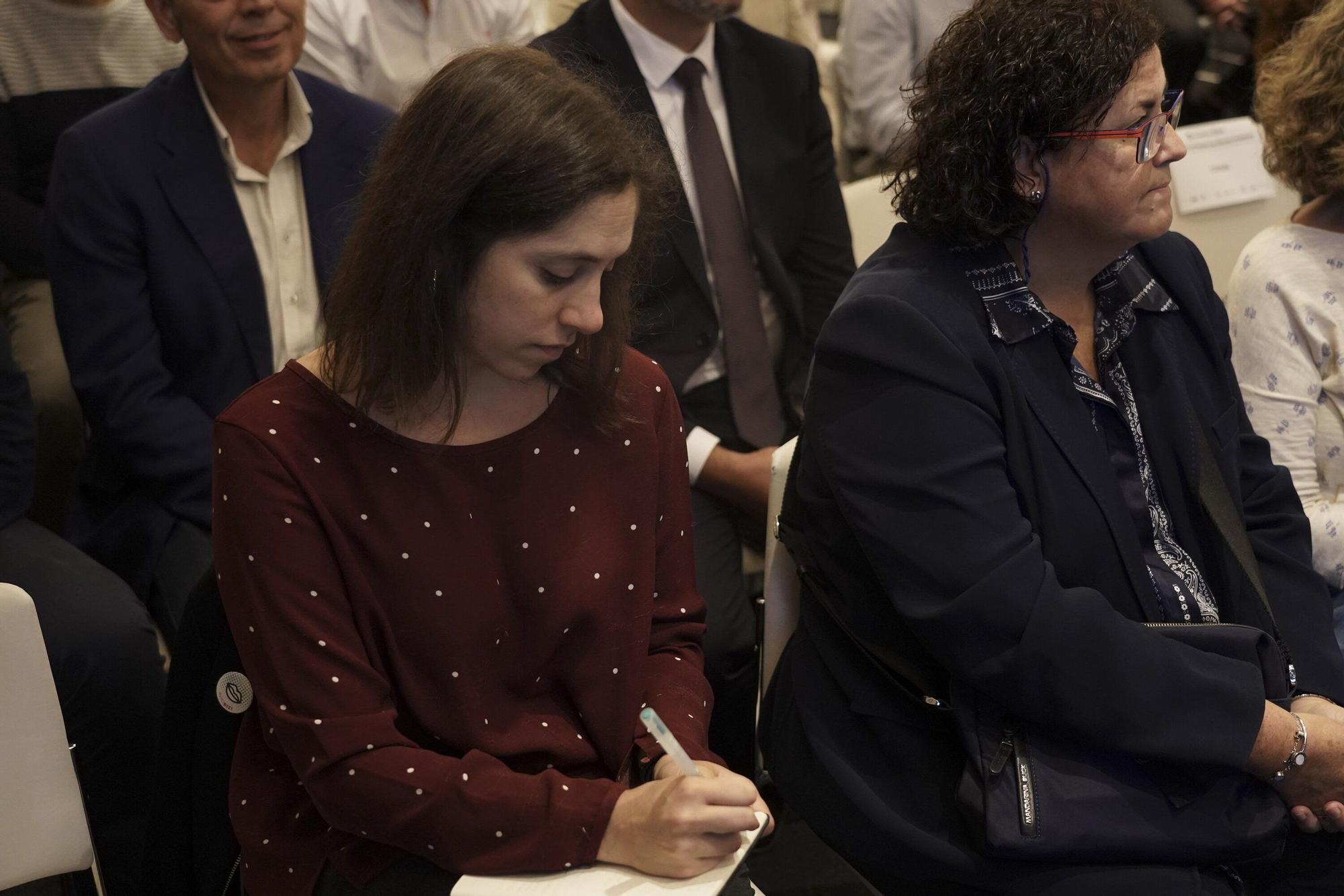 Todas las imágenes del "Encuentro Deia: Rehabilitación y vivienda"