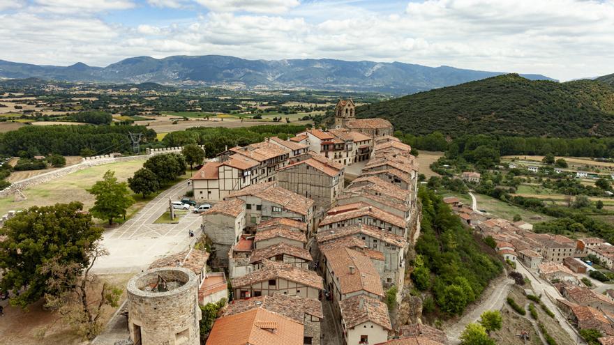 El pueblo medieval a una hora de Vitoria que está entre los más bonitos del Estado, según la revista ‘Viajar’