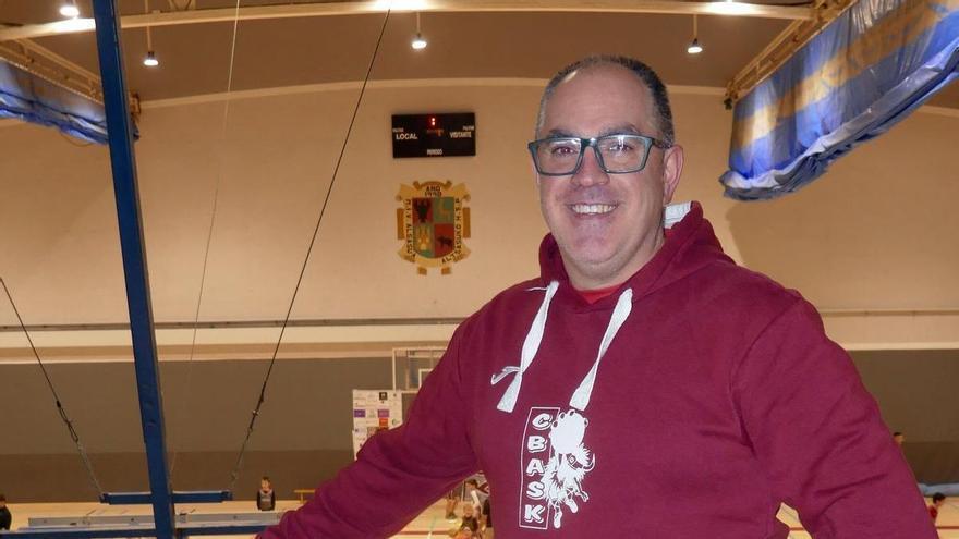 Xabi Ramírez de Alda dice adiós al baloncesto