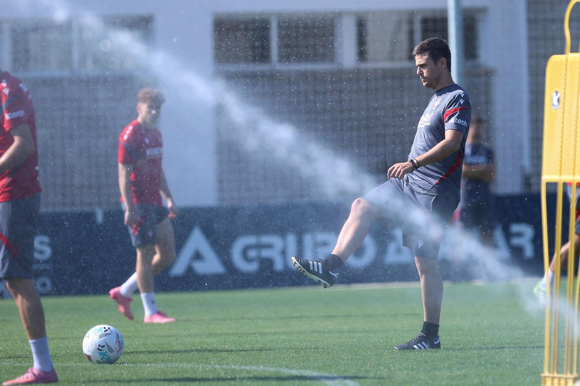Fotos del entrenamiento de Osasuna (23/08/2025)