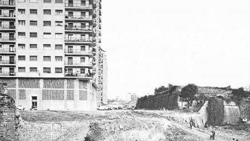 Avenida del Ejército, 1971