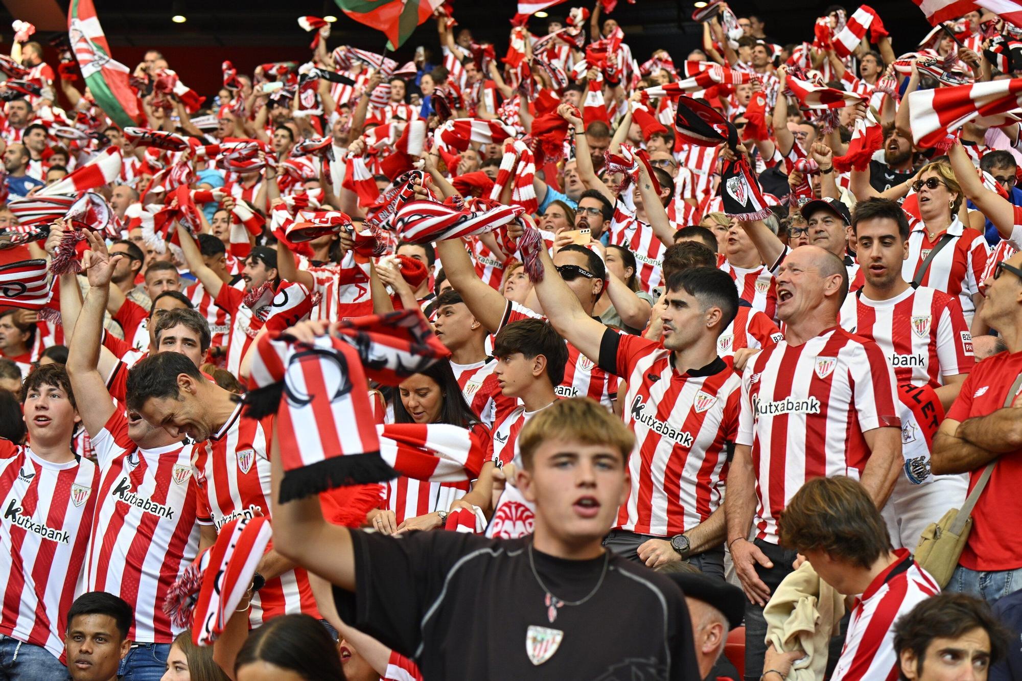 En imágenes: ¿Has estado en San Mamés viendo el Athletic-Arsenal? Búscate en nuestra galería