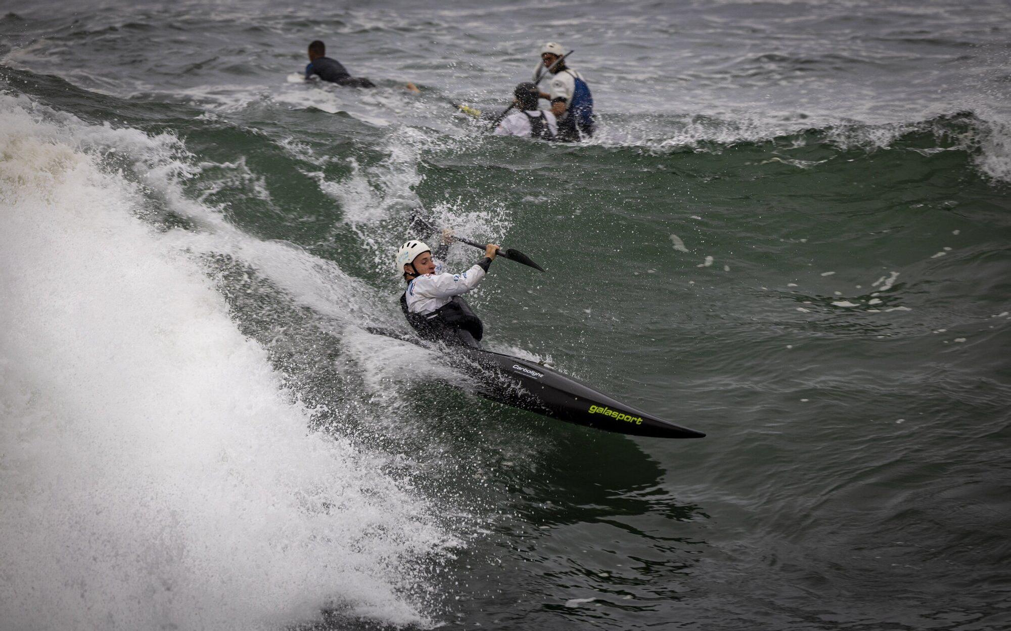 Festival de olas en Donostia