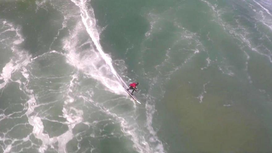 La ola de Nazaré, a vista de dron