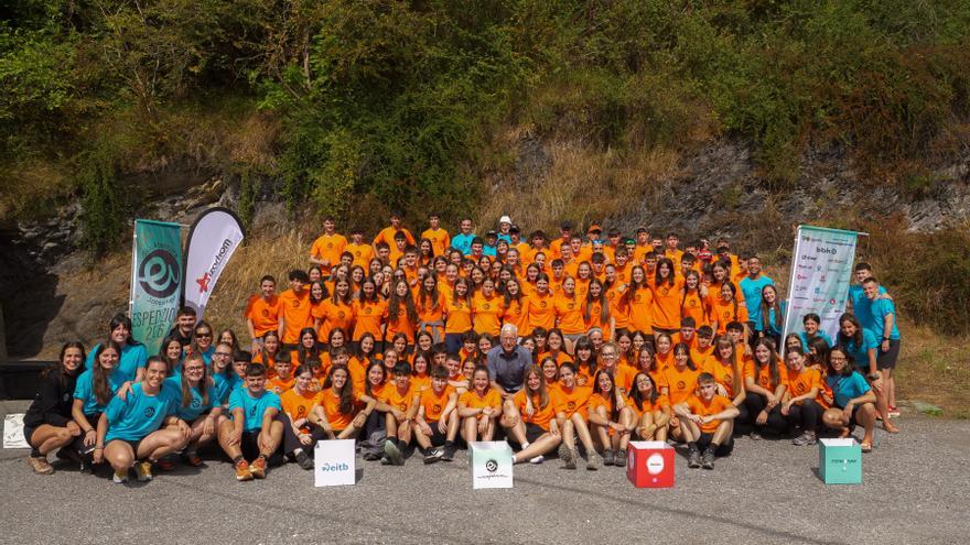Euskarabentura arranca hoy con 45 vizcainos entre los 130 ‘jzioquitarras’