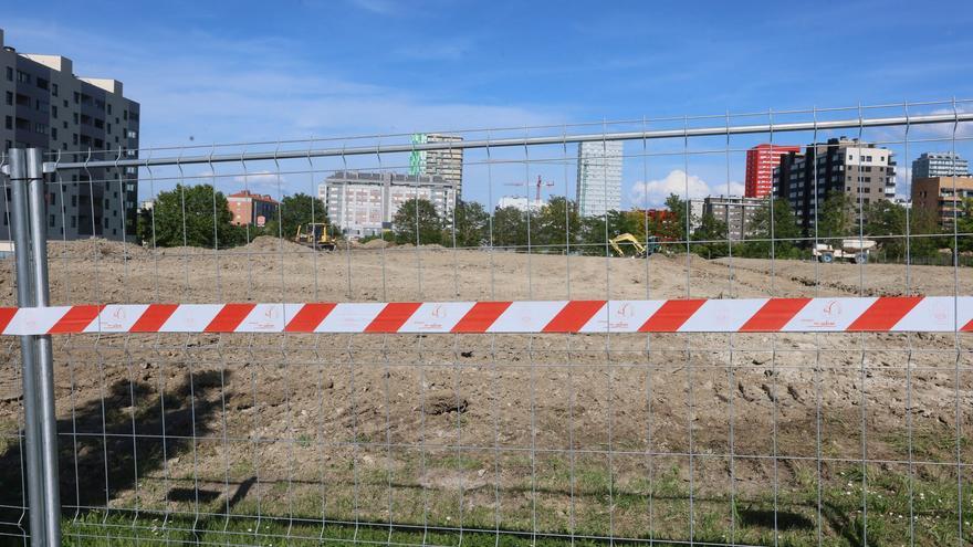 Vitoria acondiciona la parcela de Salburua para cultivar 73 huertos urbanos