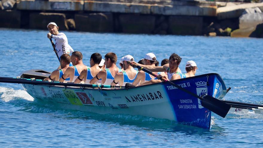 Zarautz concentra la actividad arraunlari