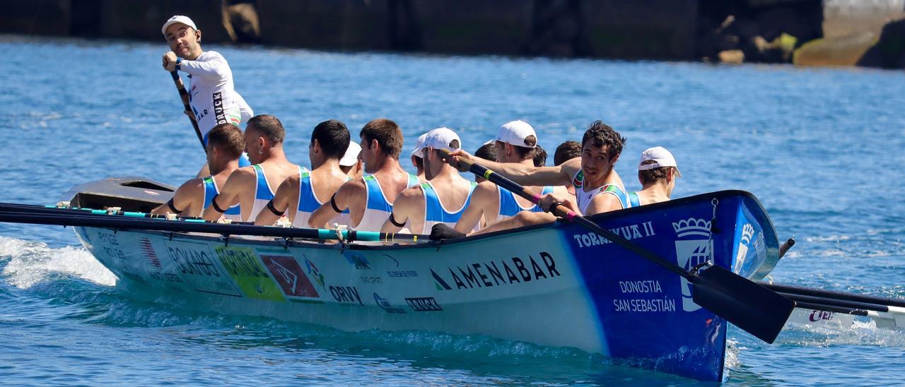 Donostiarra sorprende al favorito Orio en Pasaia