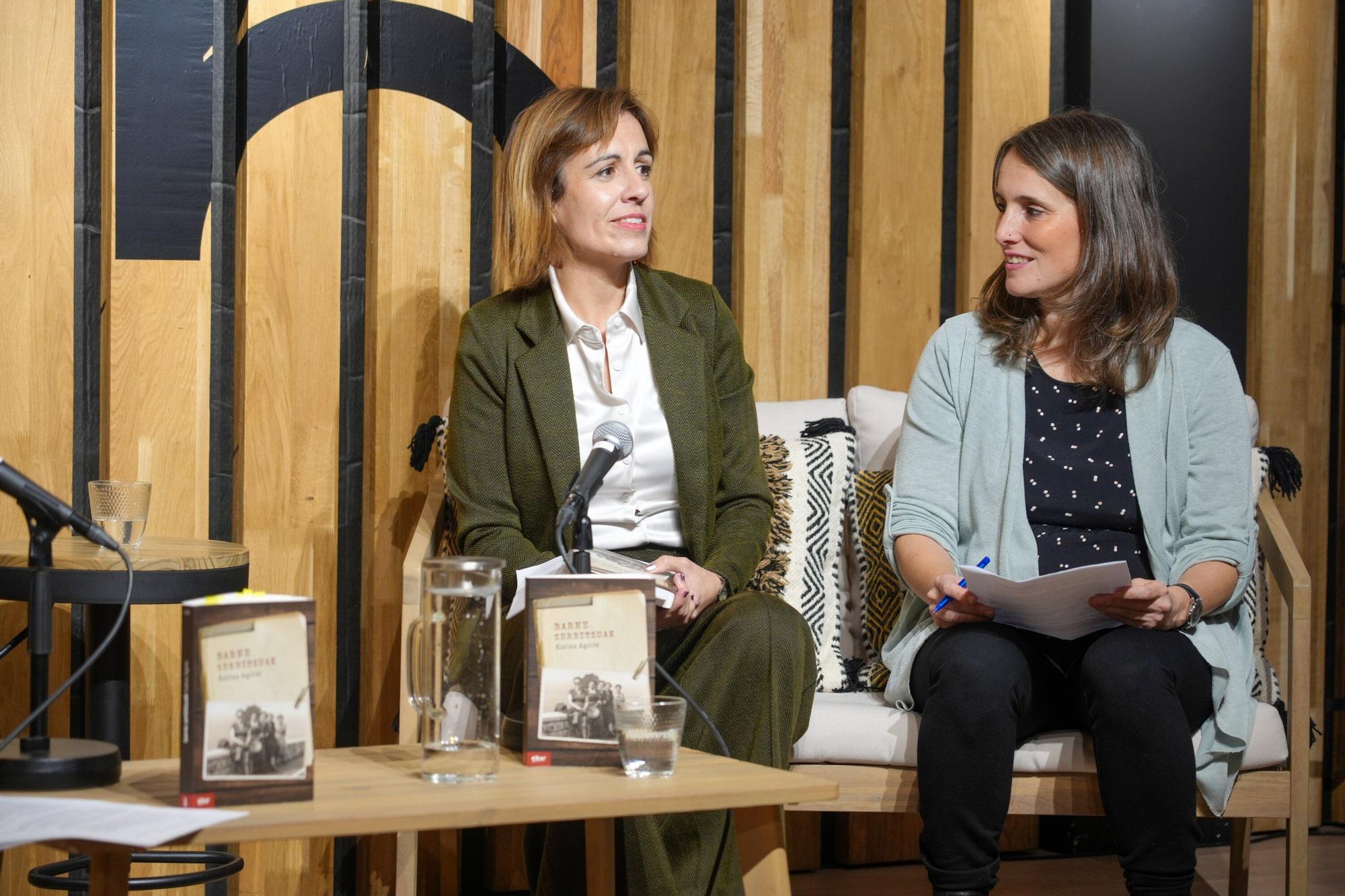 En imágenes: Katixa Aguirre presenta su nueva novela &#039;Barne zerbitzuak&#039;