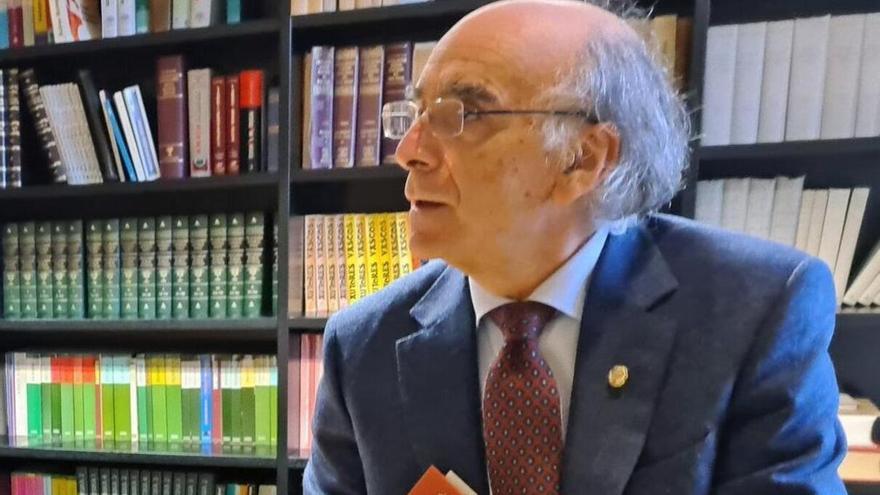 Euskaltzaindia pide un &quot;espacio propio de actuación&quot; al euskera para que la cooficialidad no sea solo &quot;sobre el papel&quot;