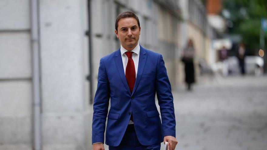 Lobato reconoce que actuó con &quot;prudencia&quot; porque dudaba del origen del mail en el que el novio de Ayuso admitía dos delitos