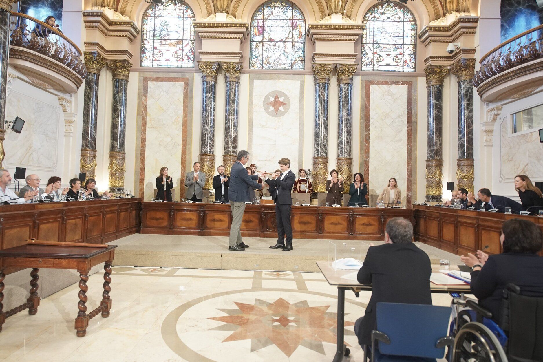 Jon Insausti ya es nuevo alcalde de Donostia: así ha sido su elección