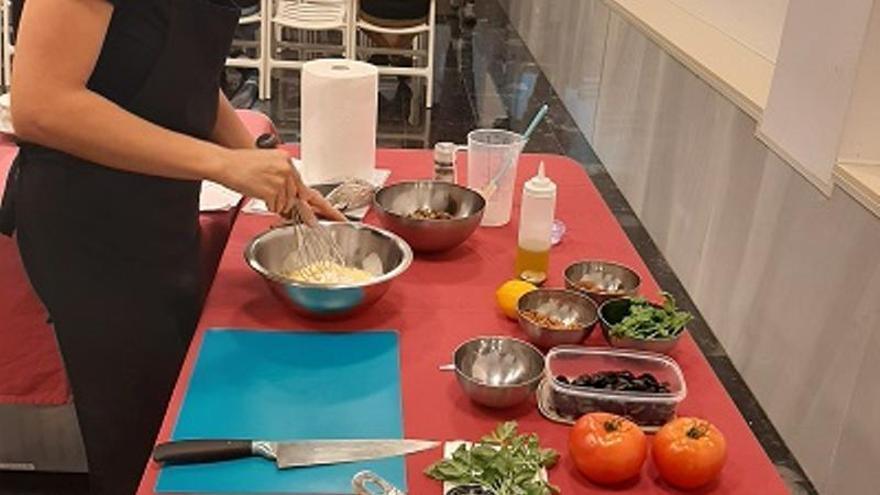 La lucha contra el desperdicio alimentario llega a comercios, comedores, hosteleros y ciudadanía de Nerbioi-Ibaizabal