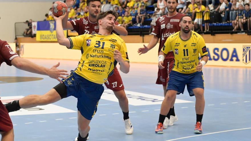 Noche cinco estrellas en Artaleku: el Bidasoa recibe al todopoderoso Kiel alemán