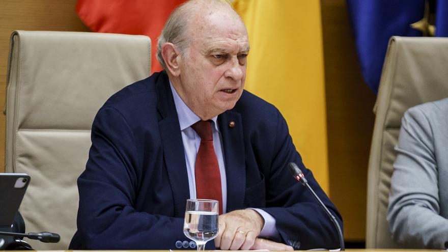 Los mensajes del exministro del Interior sobre el espionaje a Bárcenas podrían haber sido manipulados
