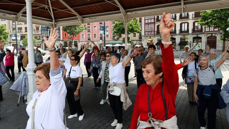 Bilbao retoma los talleres para fomentar la actividad física entre las personas mayores