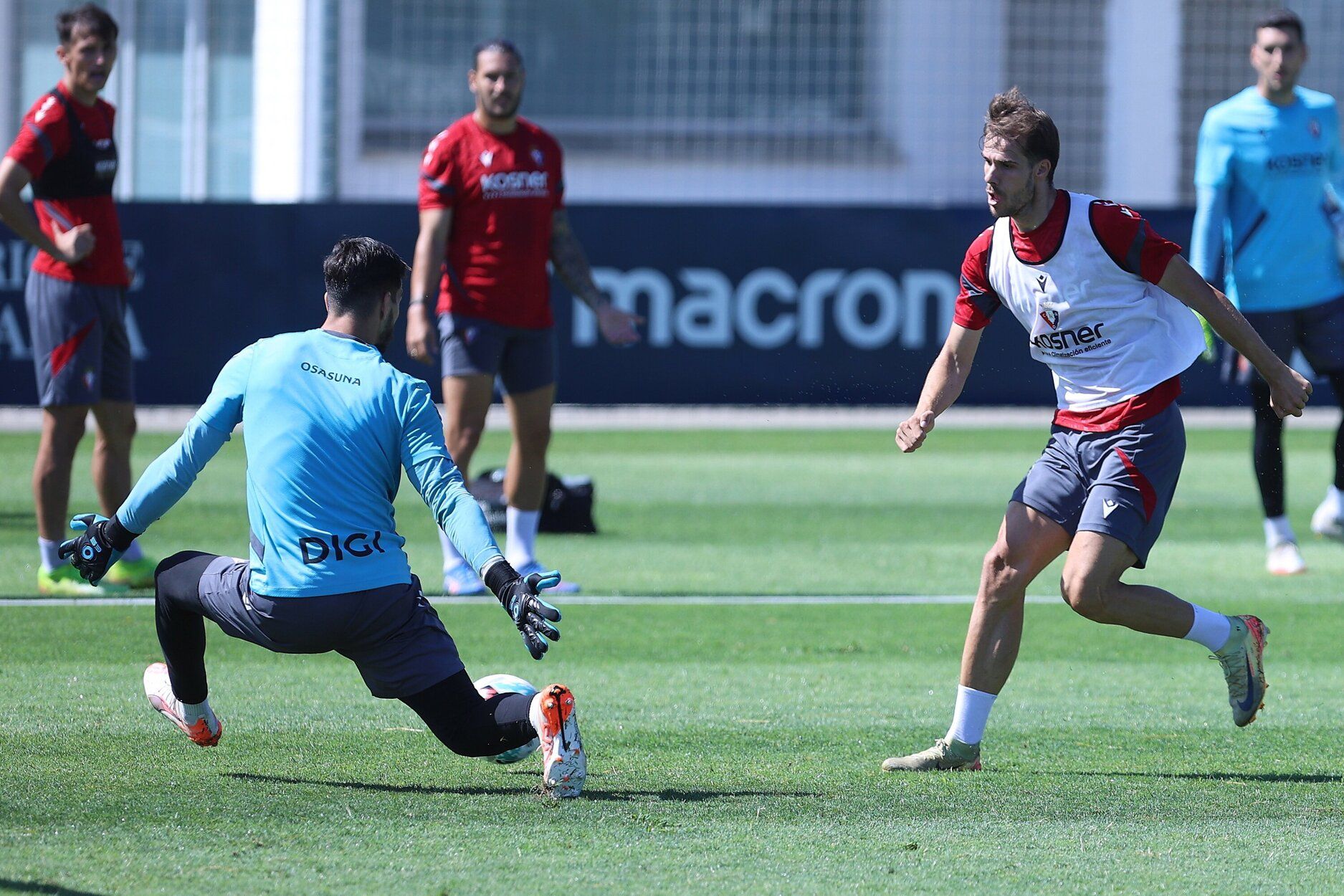 Fotos del entrenamiento de Osasuna (22/07/2025)