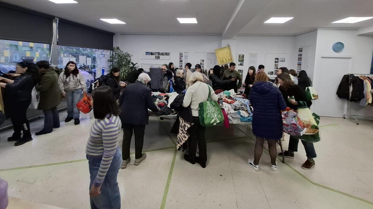 Merkatruke ekitaldia.