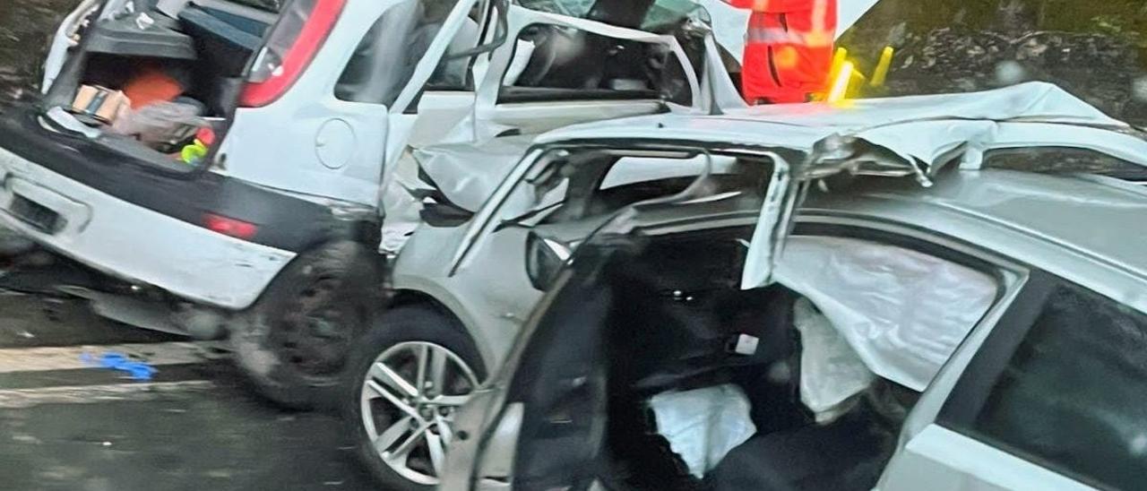 Fotos de la colisión en la N-121-B entre Oronoz y Arraioz