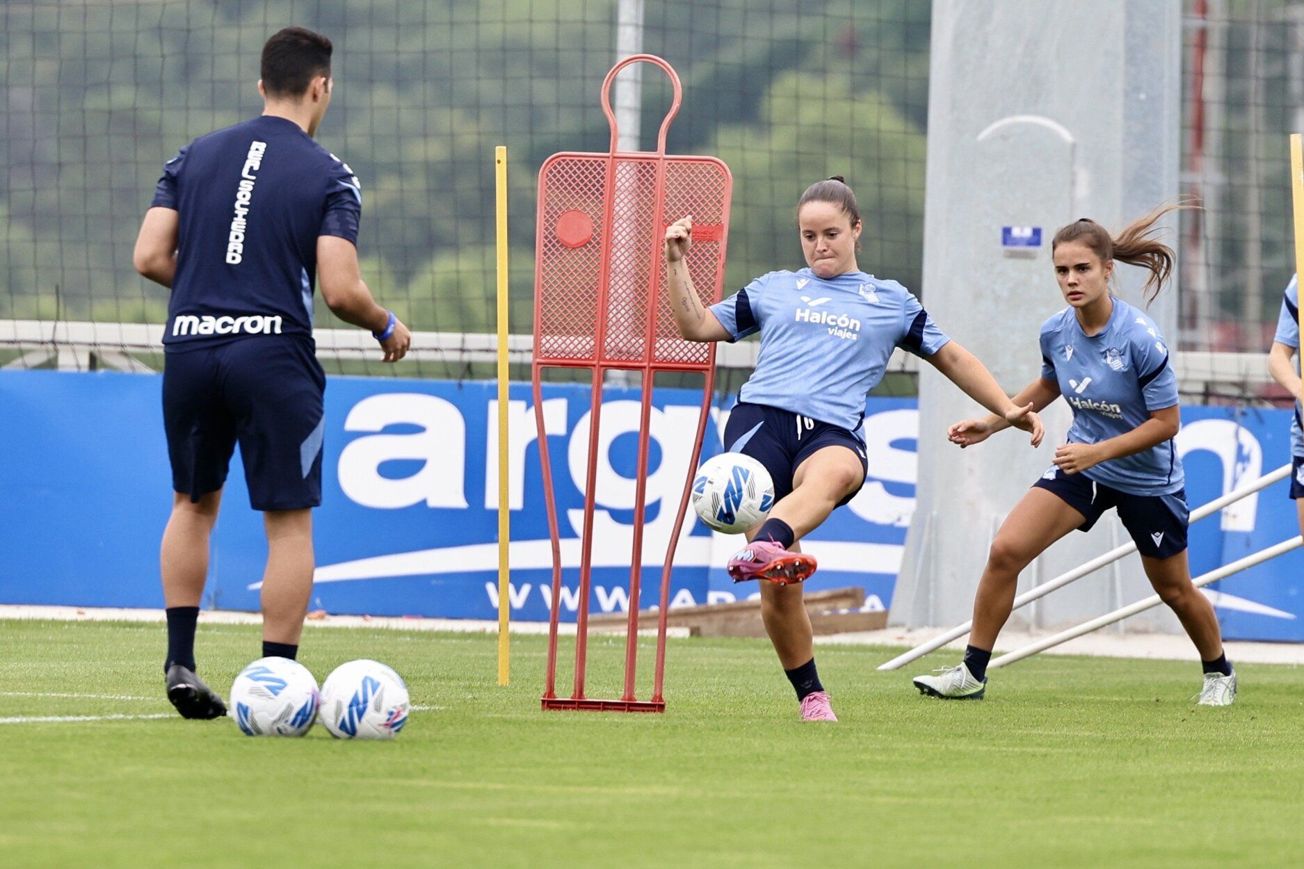 Primer entrenamiento de la Real femenino